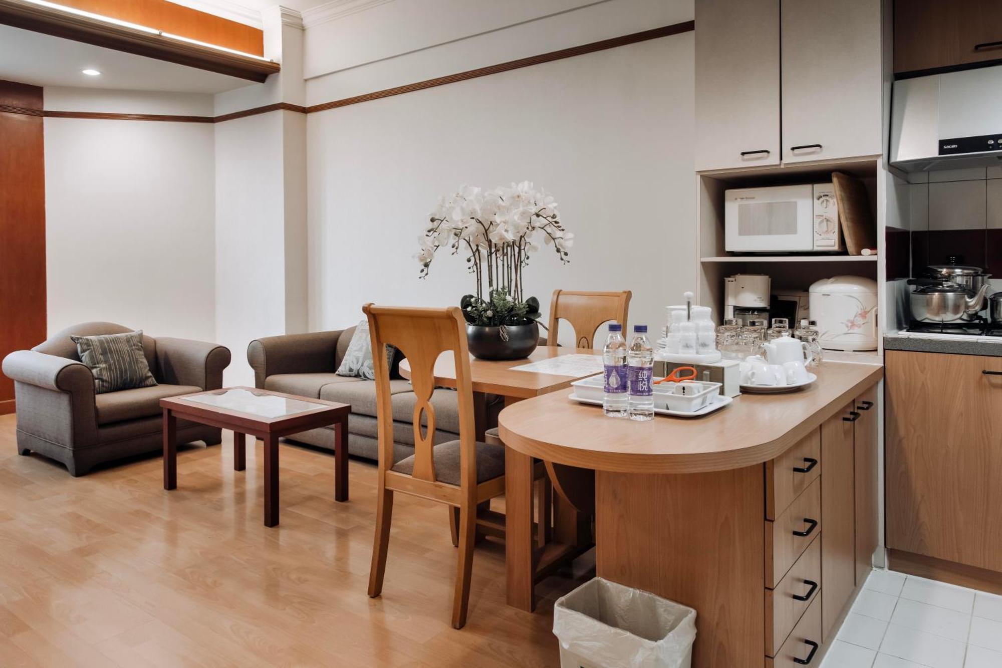 Lido Serviced Fangyuan West Road Branch 4*